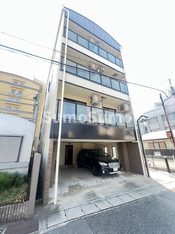 建物外観　外観は落ち着いています