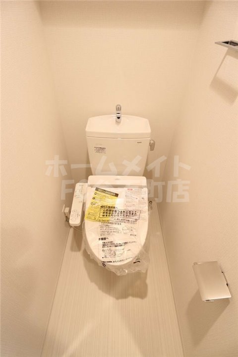 トイレ　清潔感のあるトイレです