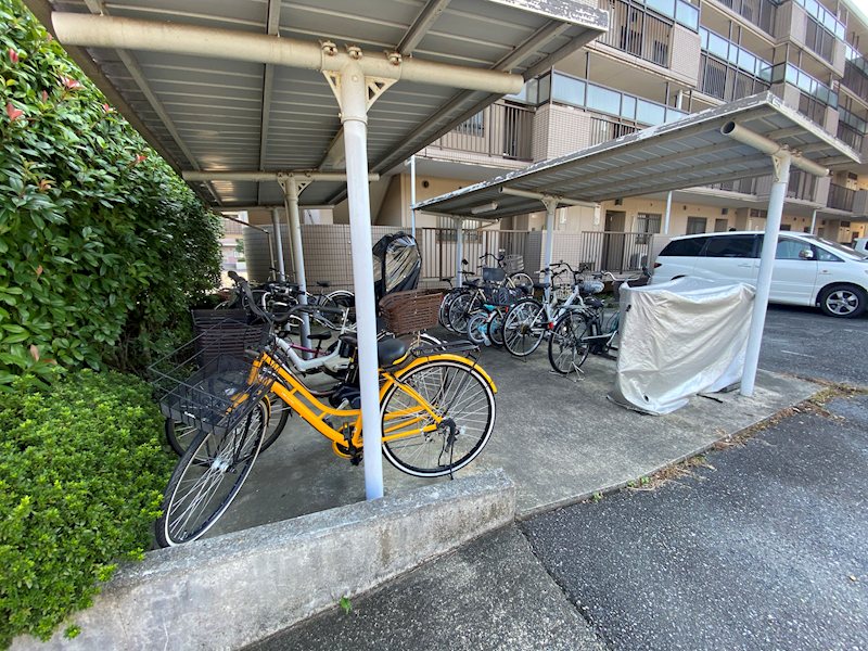 その他　自転車置き場無料！