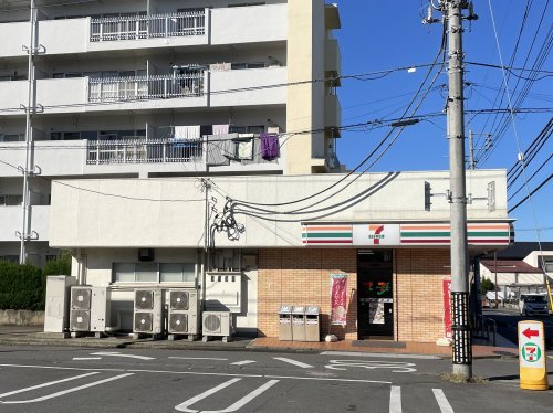 コンビニ　セブンイレブン 志木愛宕通り店（コンビニ）まで104m