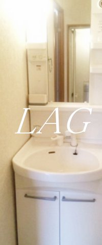 洗面設備　独立洗面台です。