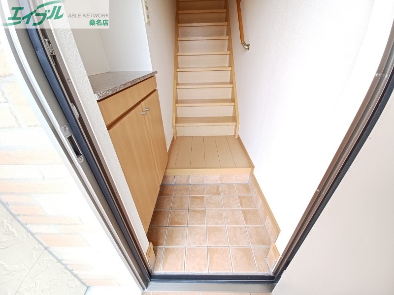 玄関　同型タイプ画像