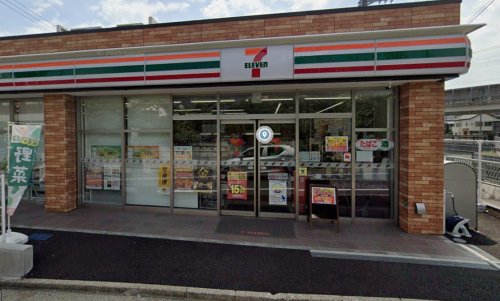 コンビニ　セブンイレブン 船橋清水弁天店（コンビニ）まで55m