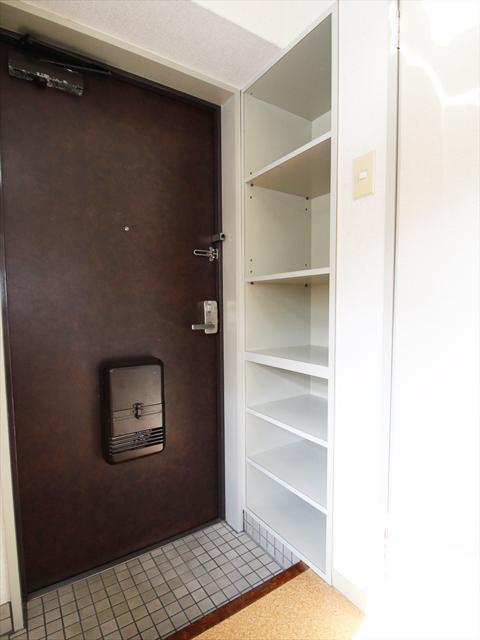 その他　松山市湊町　シティーハイツ湊町　靴収納
