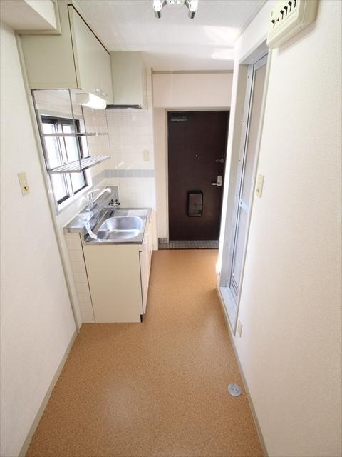 キッチン　松山市湊町　シティーハイツ湊町　キッチン