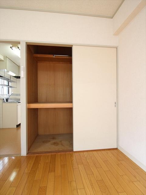 収納　松山市湊町　シティーハイツ湊町　収納