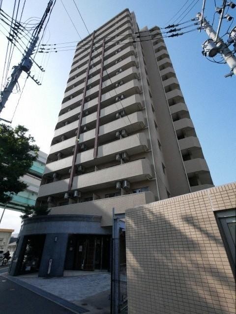 エントランス　建物外観