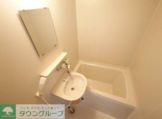 バス・シャワールーム　バス