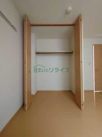 収納　別部屋参考写真となります。
