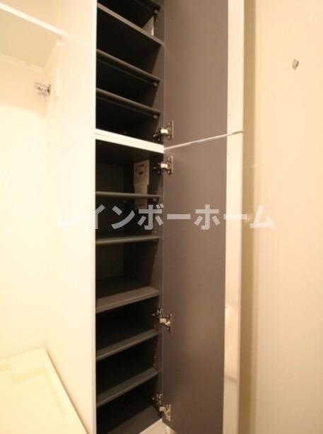 玄関　同施工。参考写真。