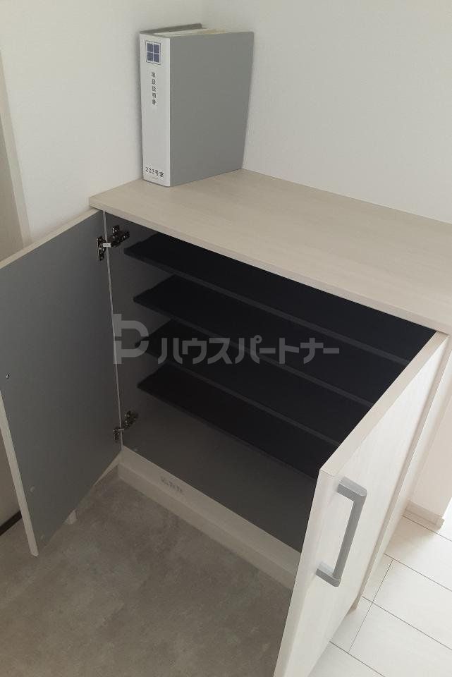 玄関　収納