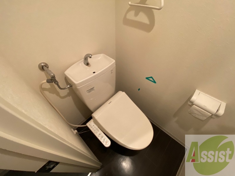 トイレ　トイレです。ウォシュレット付を探している方、おすすめです。