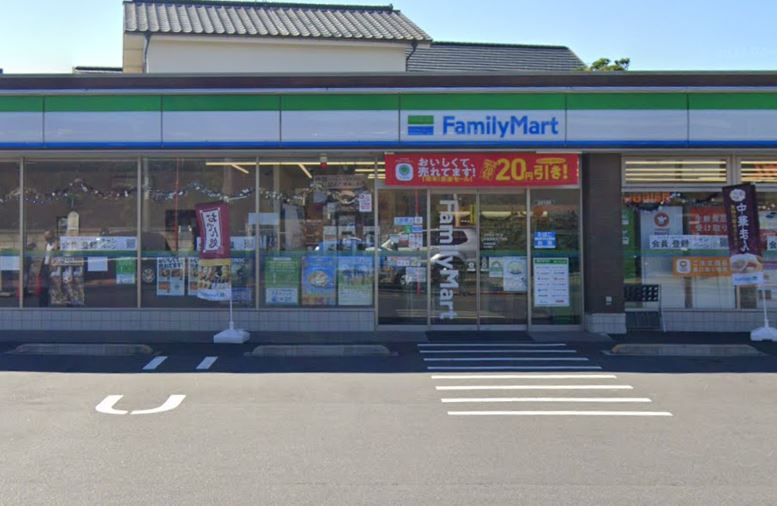 コンビニ　ファミリーマート 杉並宮前五丁目店（コンビニ）まで367m