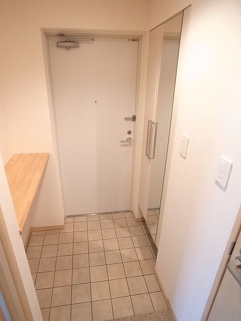 玄関　☆広々とした玄関☆