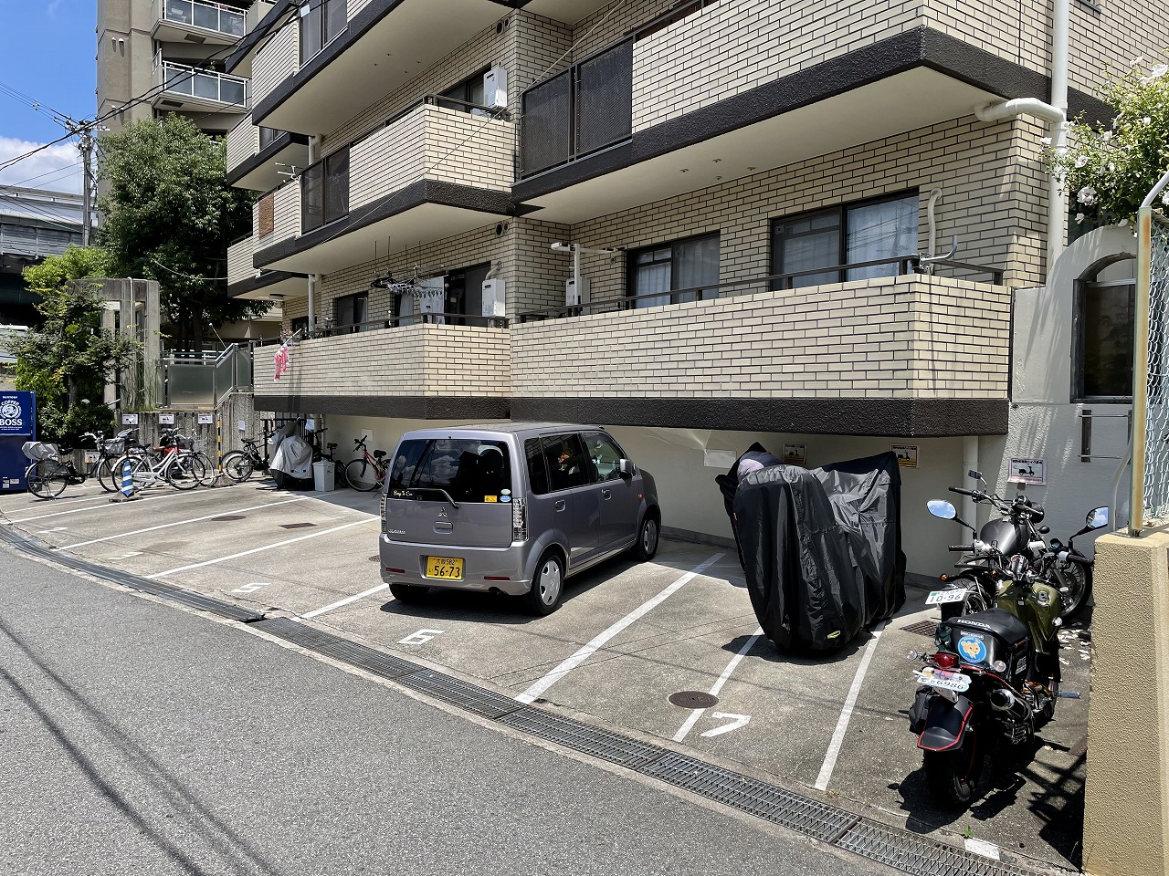駐車場