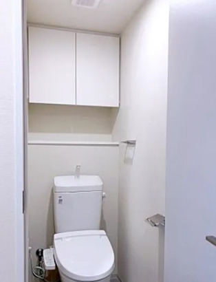 トイレ　別タイプ部屋　参考写真です