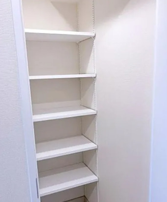 収納　別タイプ部屋　参考写真です