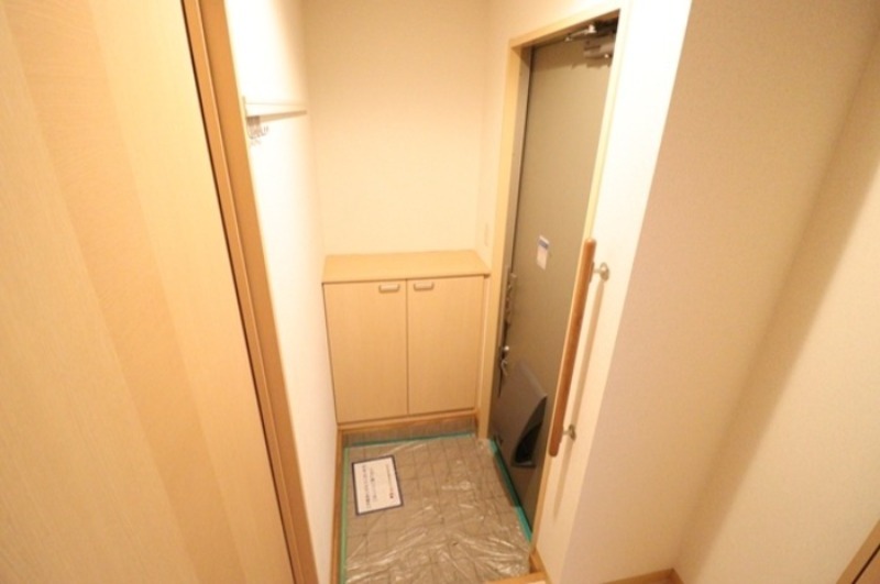 玄関　図面と現状に相違がある場合には現状を優先