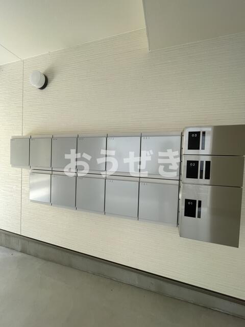 ロビー　集合ポスト・宅配ＢＯＸ?