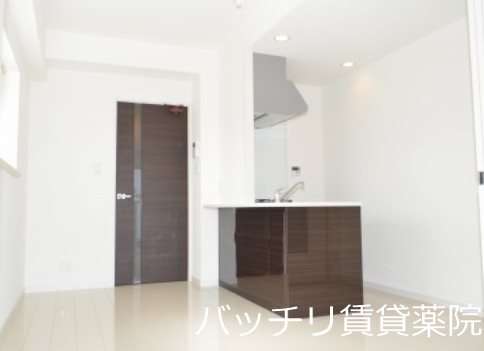 居室・リビング　類似の物件となります。現況を優先致します。