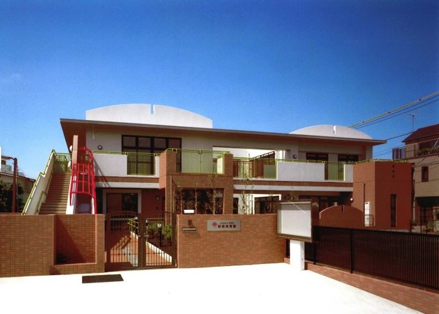 幼稚園・保育園　新宿保育園（幼稚園・保育園）まで443m