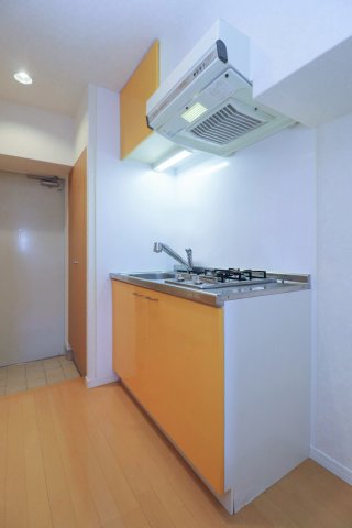 キッチン　別号室のものです。現状優先になります。