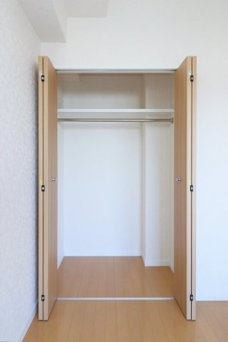 収納　別号室のものです。現状優先になります。