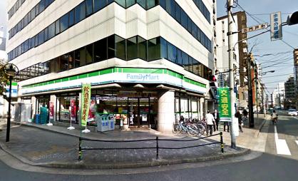 コンビニ　ファミリーマート 博多古門戸町店（コンビニ）まで81m
