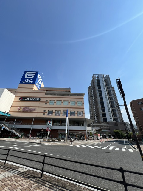 居室・リビング　フジと直結してます