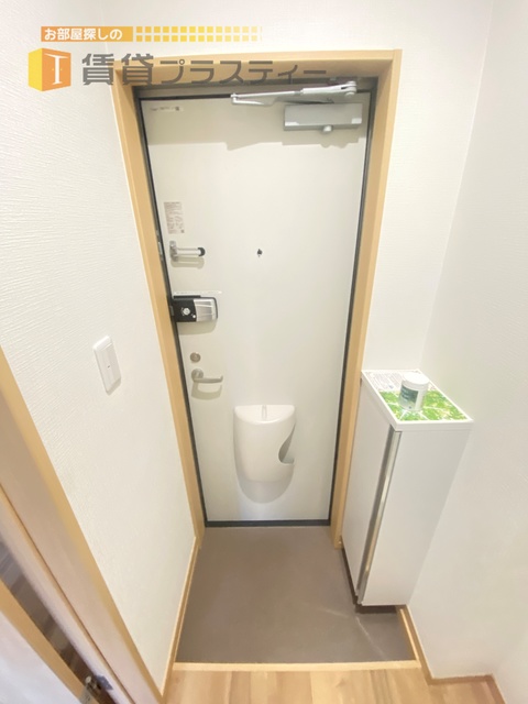 玄関　かわいいシューズボックス付きの玄関