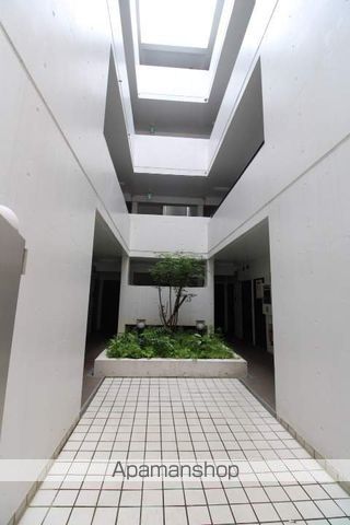 ロビー　ロビー
