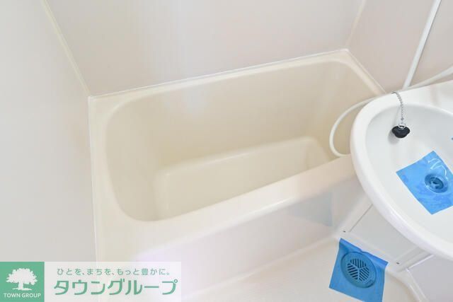 バス・シャワールーム　※別部屋参考写真です