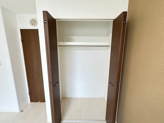 収納　※別部屋の写真です