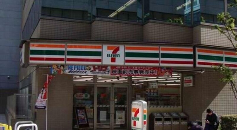 コンビニ　セブンイレブン大阪安土町1丁目店（コンビニ）まで199m