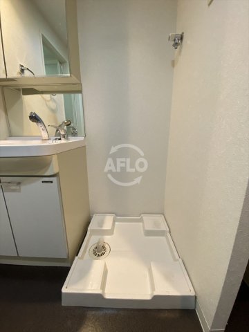 その他設備　アーバンフラッツ上町　洗濯機置場