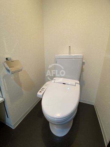 トイレ　アーバンフラッツ上町　温水洗浄便座