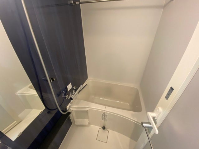 バス・シャワールーム　※別部屋の参考写真です。