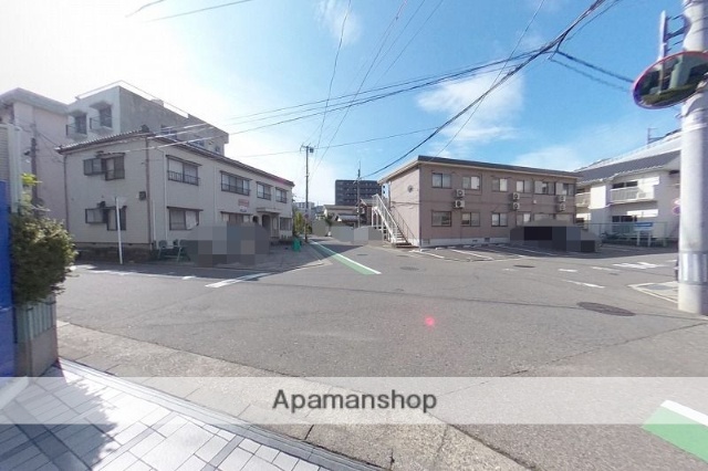 その他　前面道路（その他）まで0m