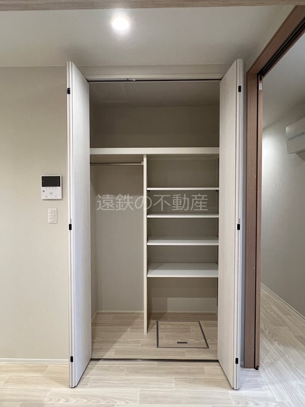 収納　LDK収納