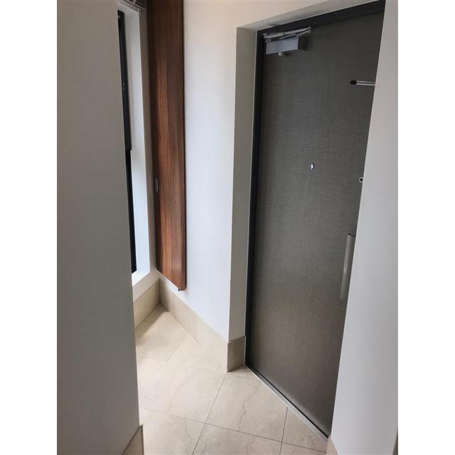 玄関　同タイプ・別部屋画像