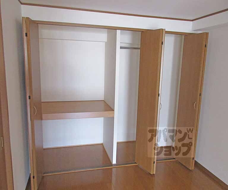 収納　大きなクローゼット