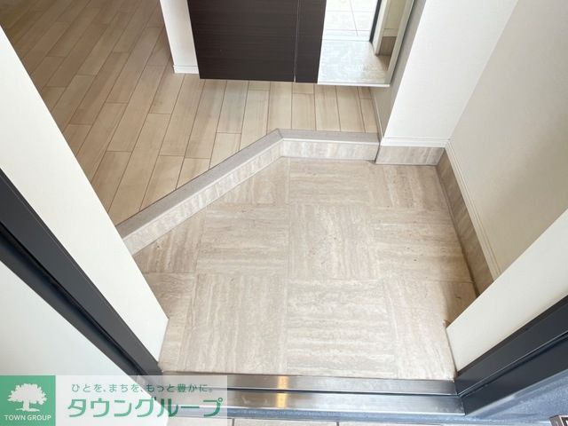 玄関　お問合せはタウンハウジングまで！※現地待合わせ相談可能