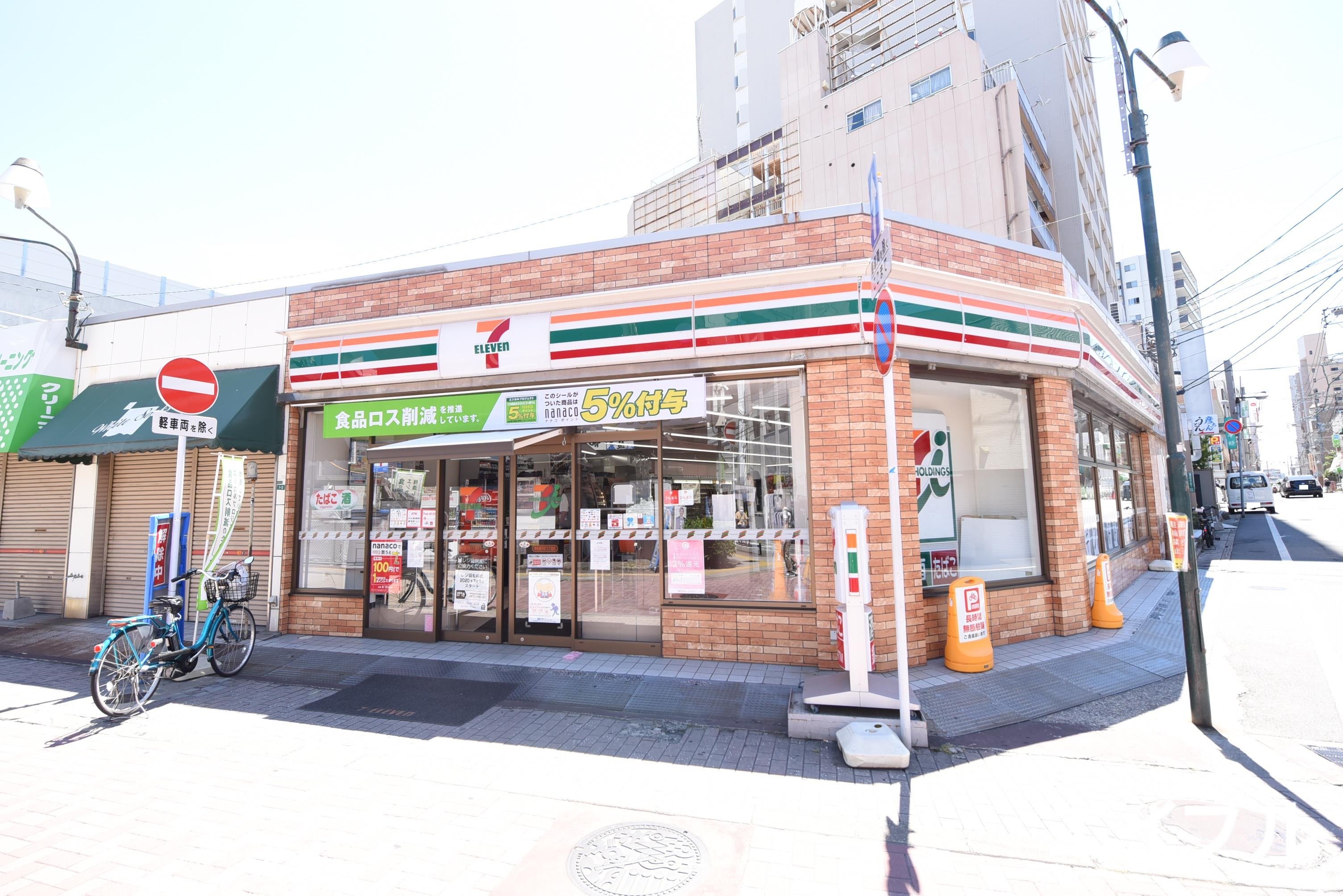 コンビニ　セブンイレブン博多銀天町3丁目店（コンビニ）まで566m