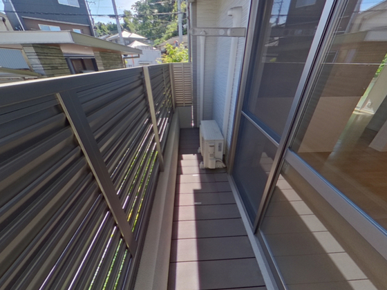 バルコニー　※別号室の写真になります。