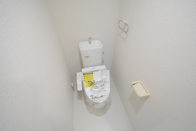 トイレ　温水洗浄便座付きでおすすめ！