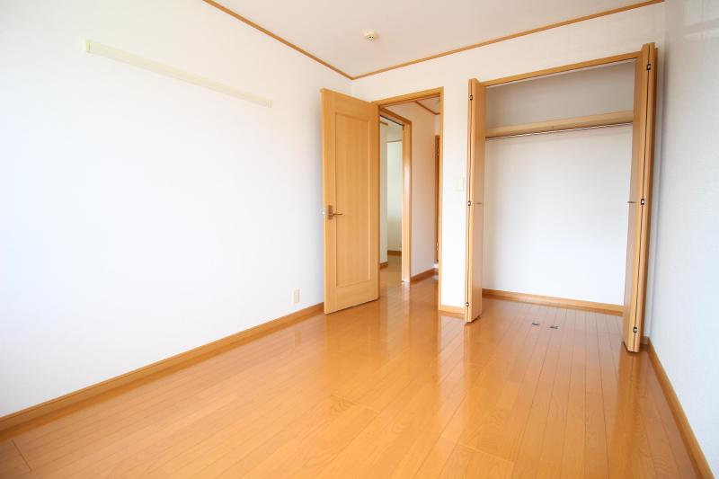 その他　南側洋室6帖