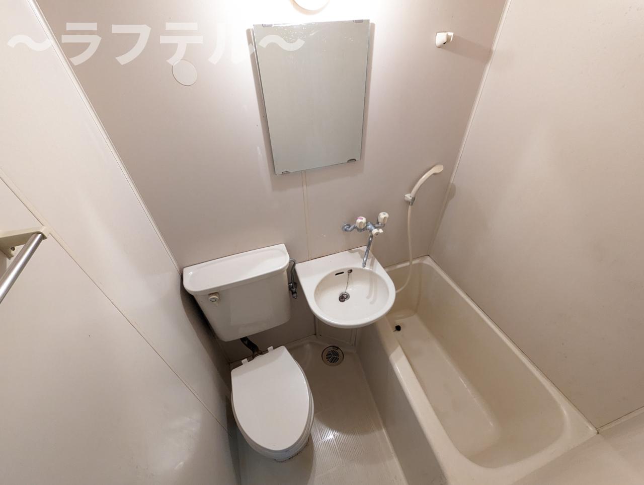 バス・シャワールーム　別部屋イメージ写真