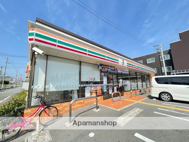 コンビニ　セブン－イレブン阪急新伊丹駅前店（コンビニ）まで4187m