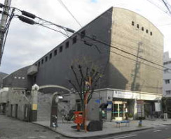 役所　東大阪市日下リージョンセンター（役所）まで268m