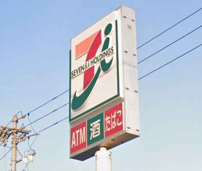 コンビニ　セブンイレブン（コンビニ）まで1223m